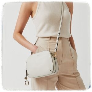 Radley London | Dukes Place Medium Crossbody in Chalk